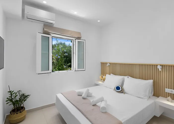 Apartament Plori Paros Nausa