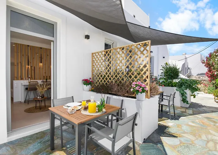 Apartament Plori Paros Nausa